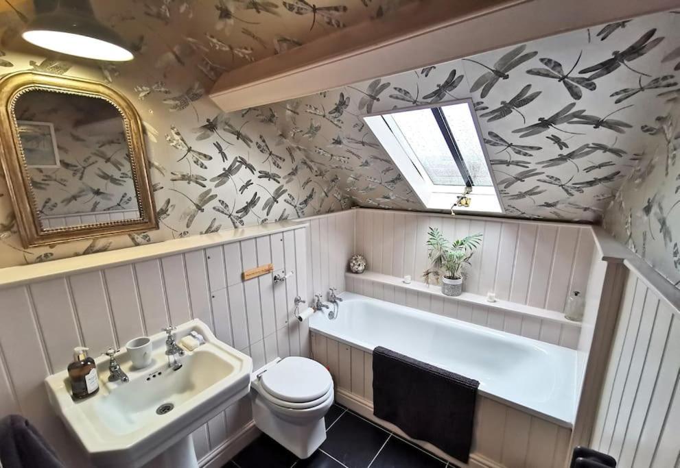 Lovely 2 Bed Annexe Near Salisbury Exterior photo