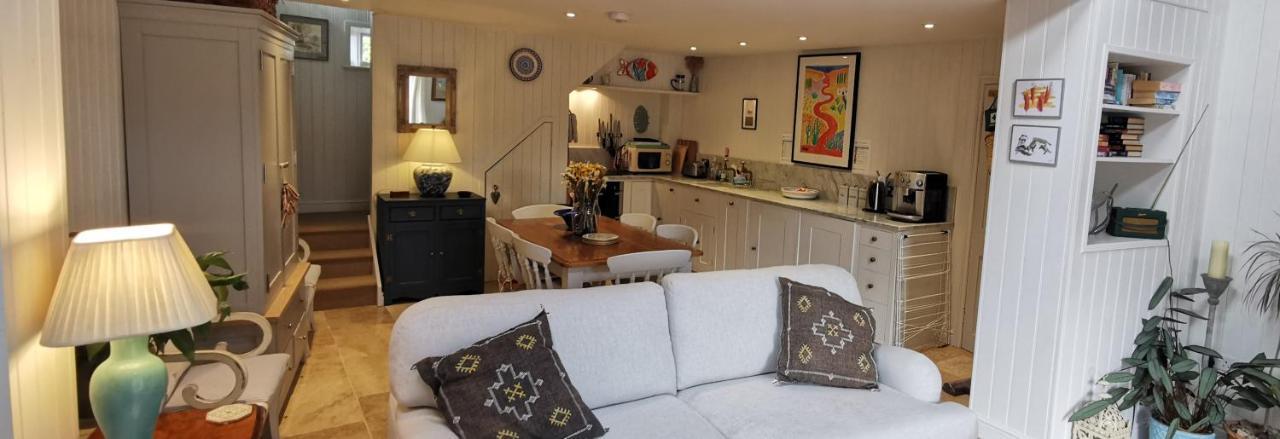 Lovely 2 Bed Annexe Near Salisbury Exterior photo
